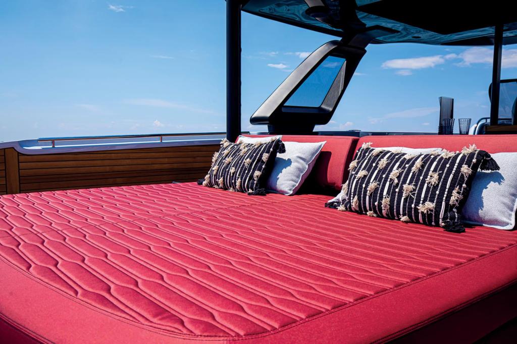 Cranchi A46 Luxury Tender