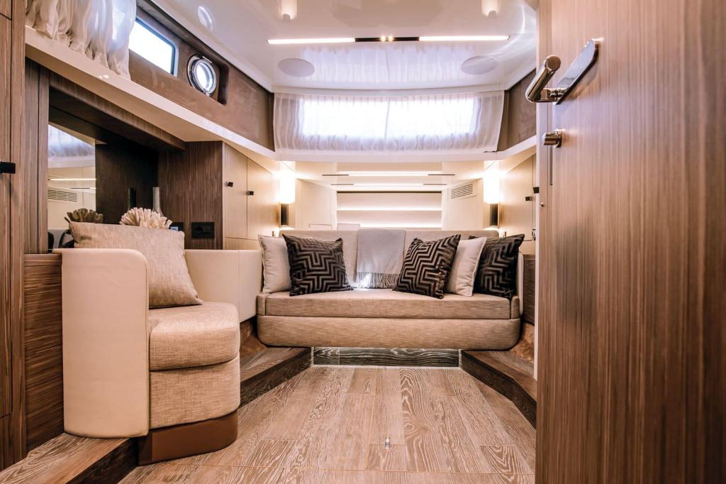 Cranchi A46 Luxury Tender