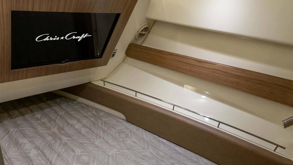 Chris Craft Calypso 35