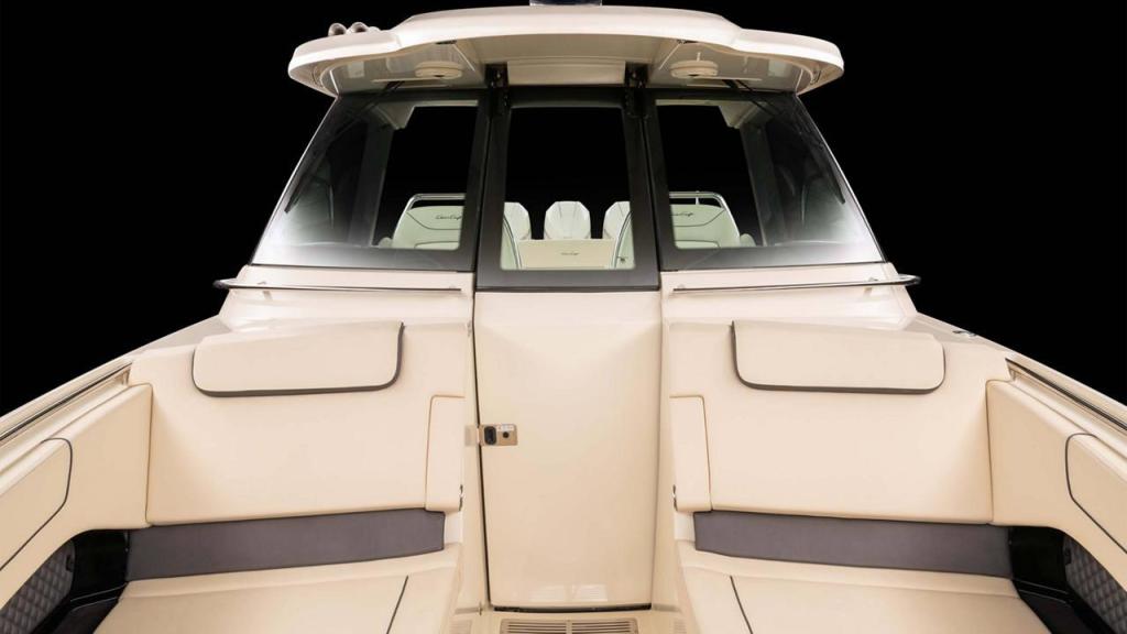 Chris Craft Calypso 35