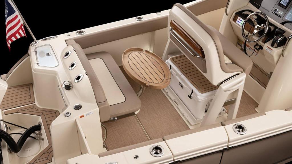 Chris Craft Catalina 24