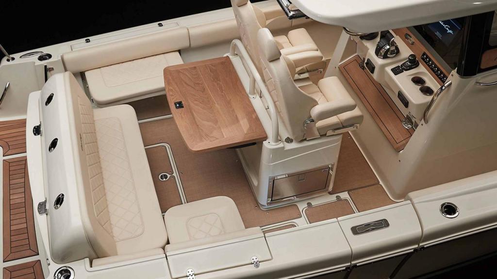 Chris Craft Catalina 30