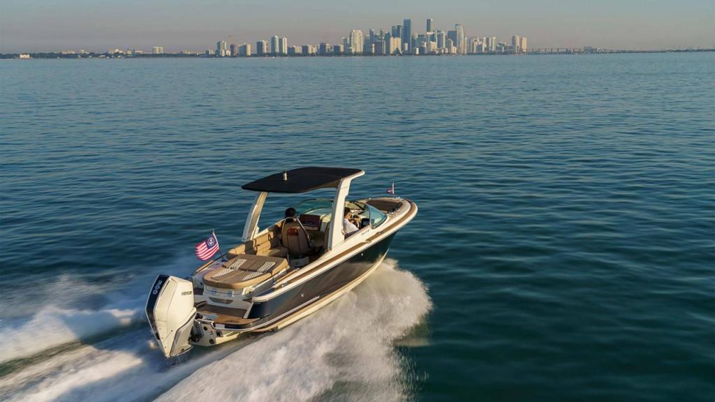 Chris Craft Launch 25 GT