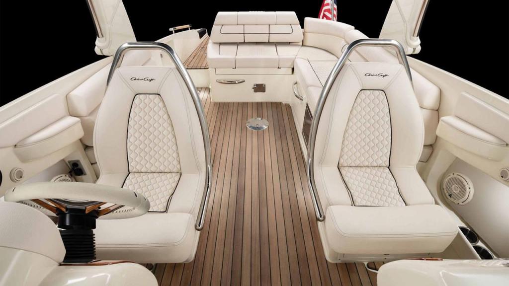 Chris Craft Launch 28 GT