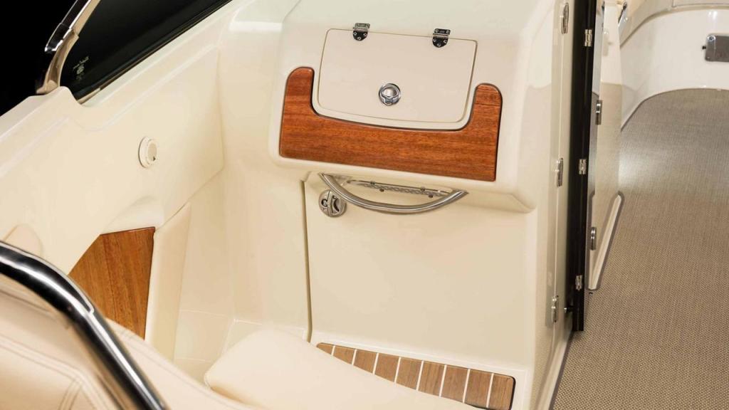 Chris Craft Launch 28 GT