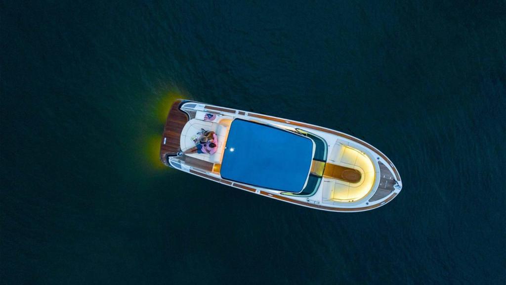 Chris Craft Launch 31 GT