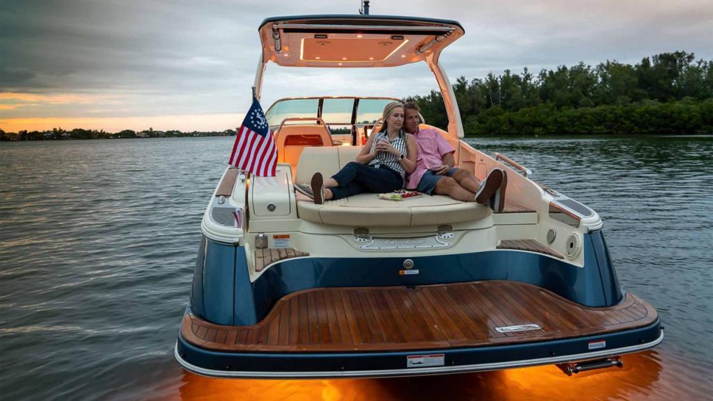 Chris Craft Launch 31 GT