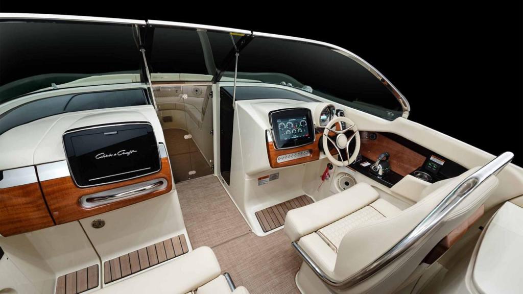 Chris Craft Launch 31 GT