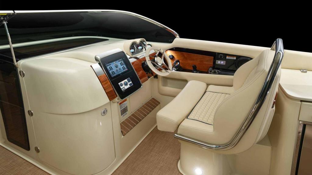 Chris Craft Launch 35 GT