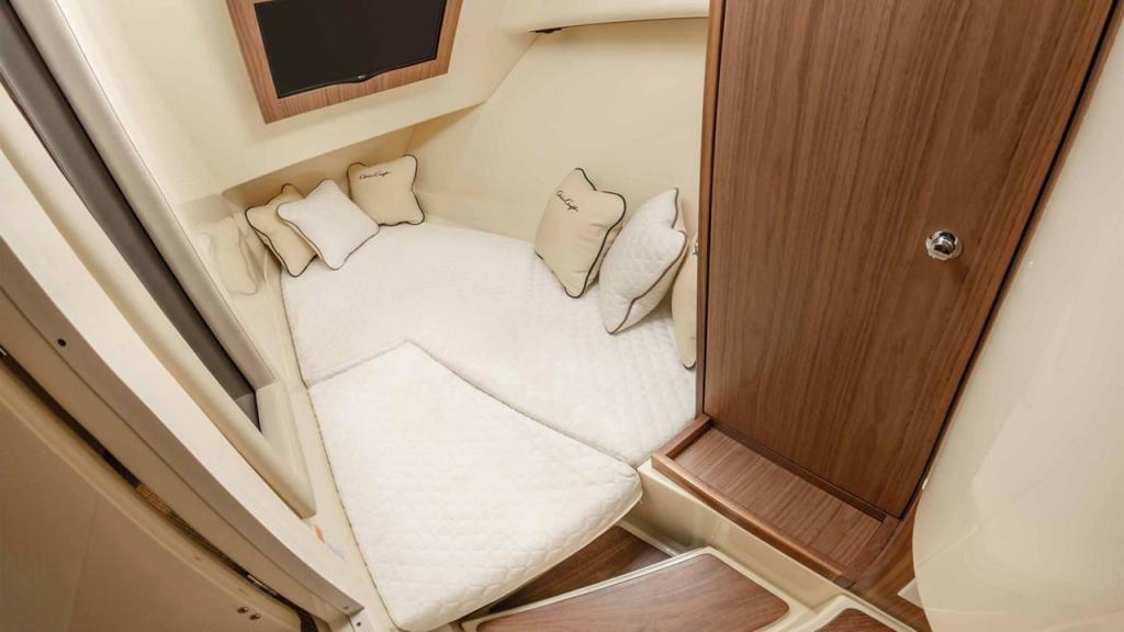 Chris Craft Launch 35 GT