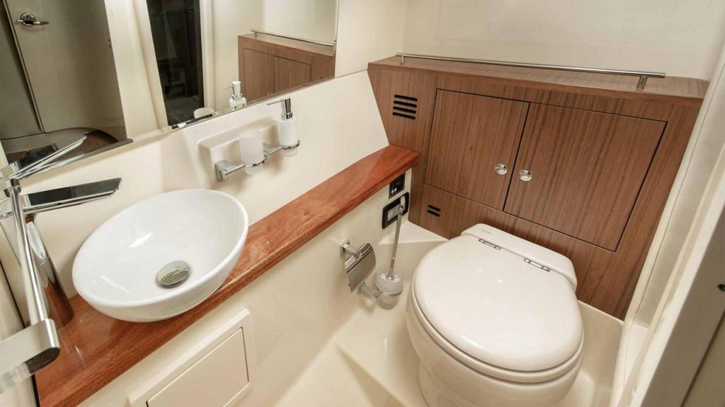 Chris Craft Launch 35 GT