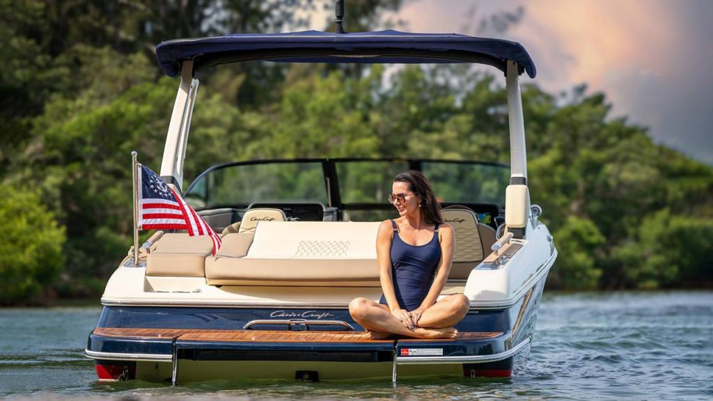 Chris Craft Sportster 25