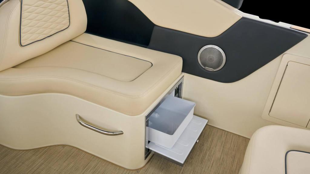 Chris Craft Sportster 28