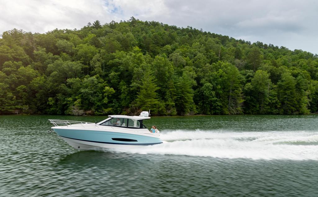 Regal 36 Grande Coupe