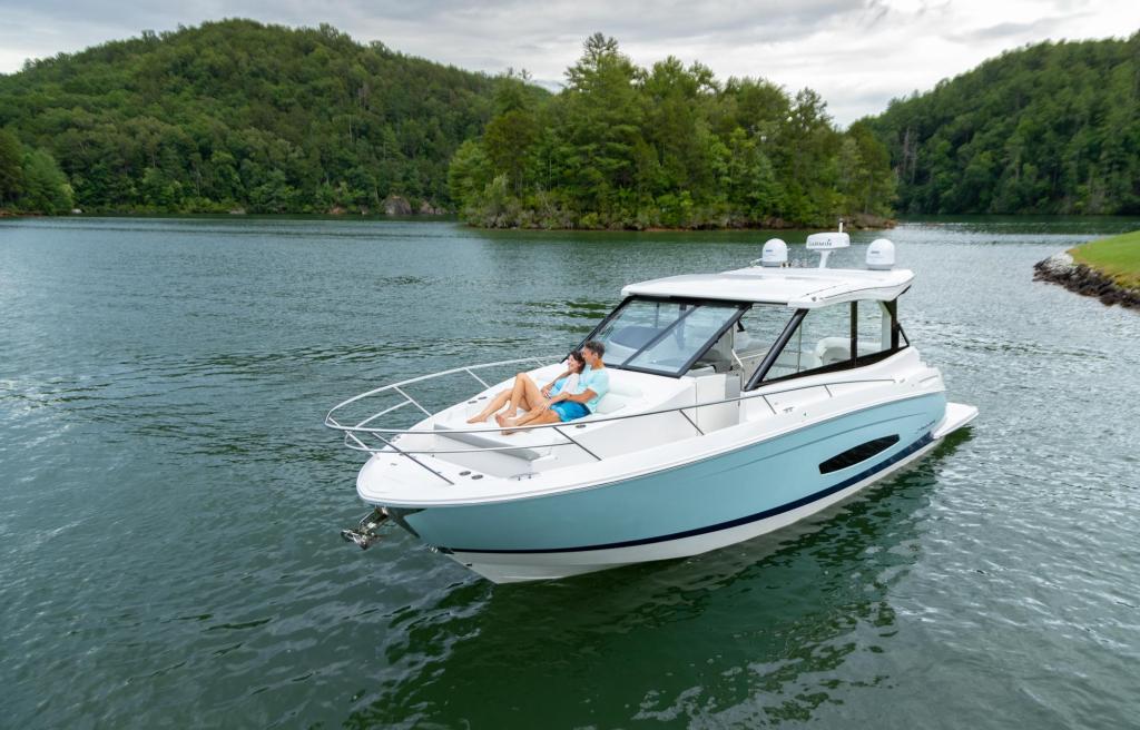 Regal 36 Grande Coupe