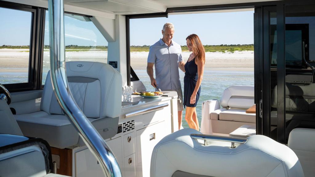 Regal 36 Grande Coupe