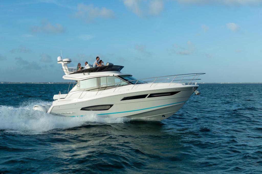 Regal 38 FXO