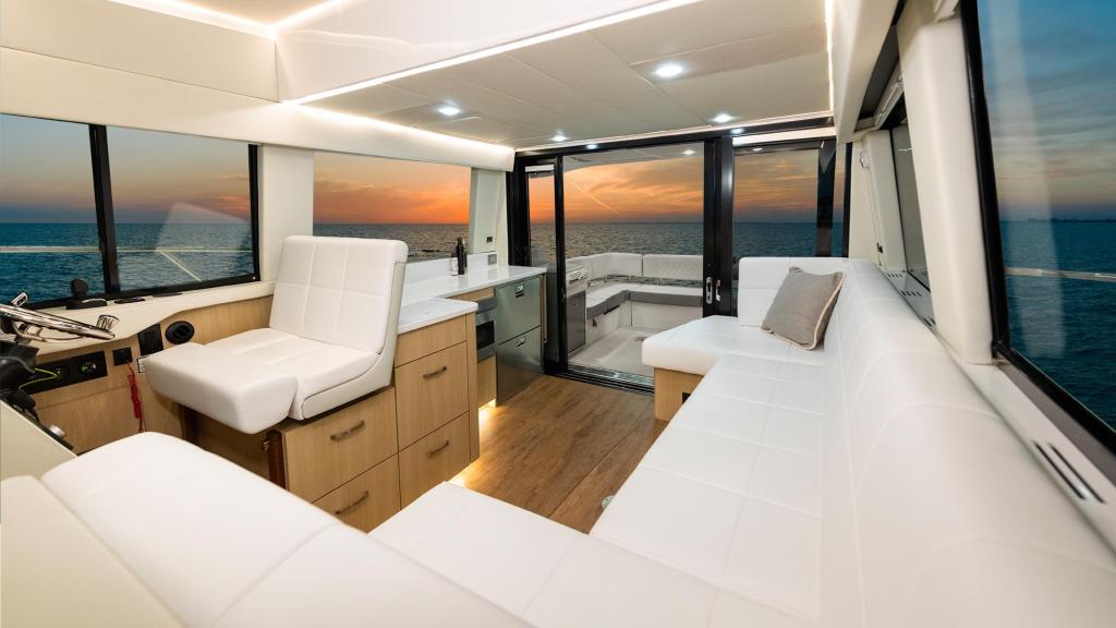 Regal 42 Grande Coupe