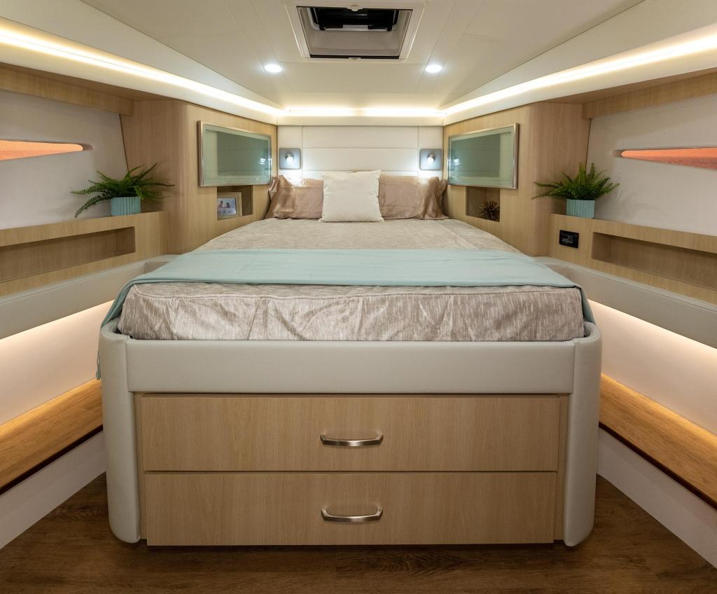 Regal 42 Grande Coupe