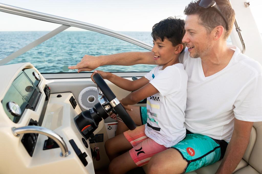 Regal 26 Express Cruiser