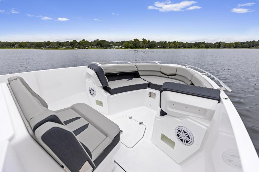 Monterey Elite 27 SD