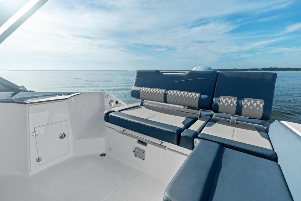 Monterey Elite 25 OB