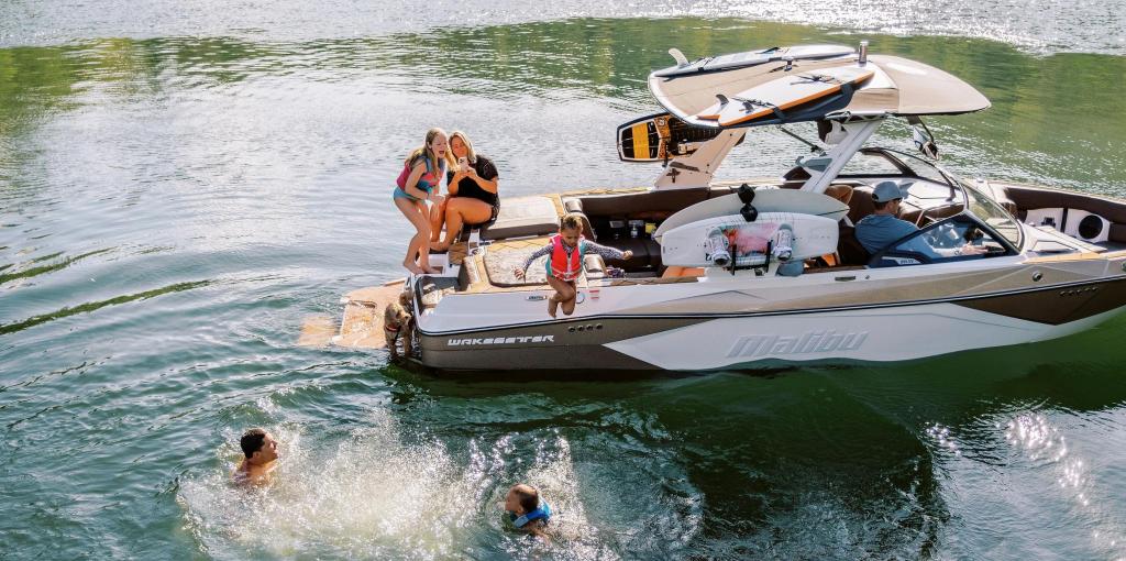 Malibu 23 LSV