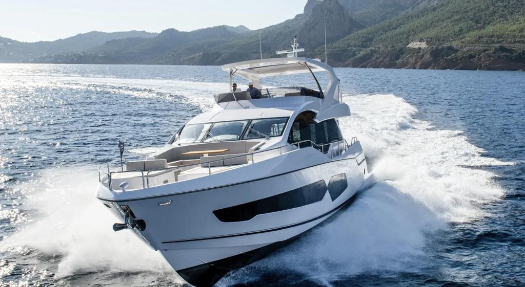 Sunseeker 76 Yacht