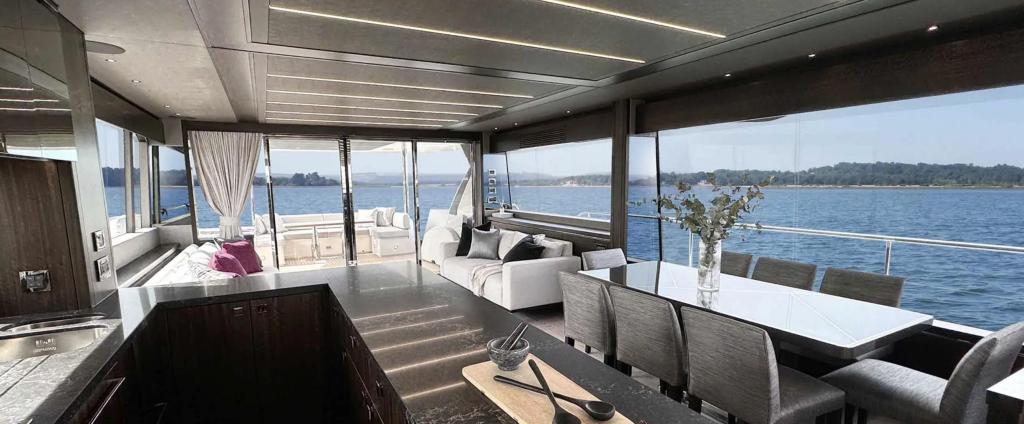 Sunseeker 76 Yacht