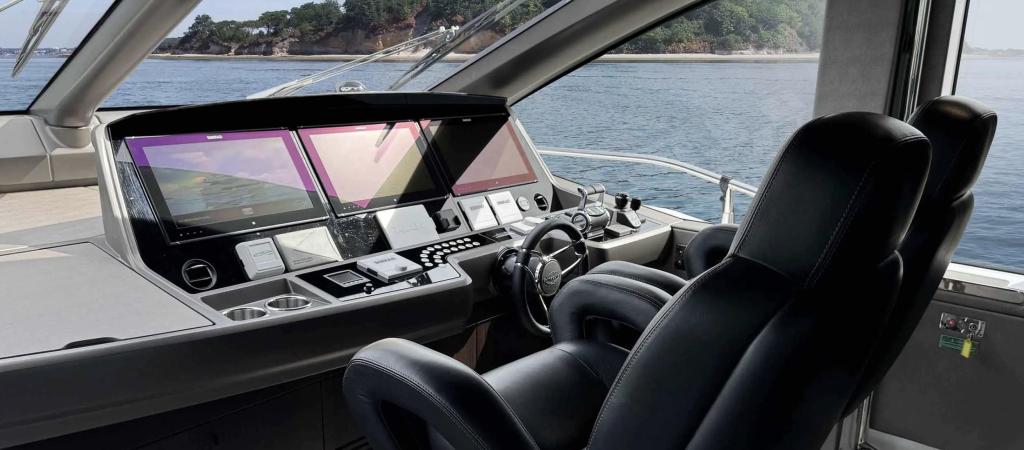 Sunseeker 76 Yacht