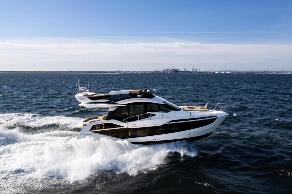 Galeon 480 Fly