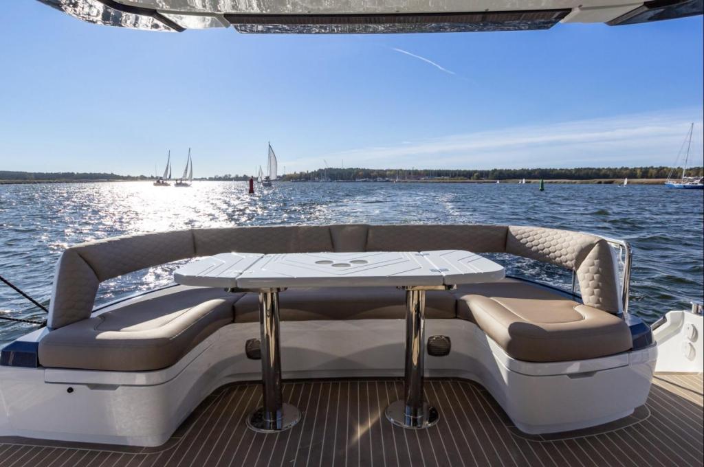 Galeon 480 Fly