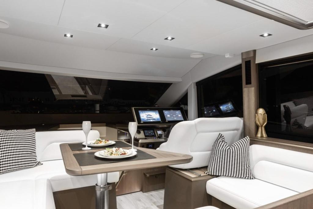 Galeon 480 Fly