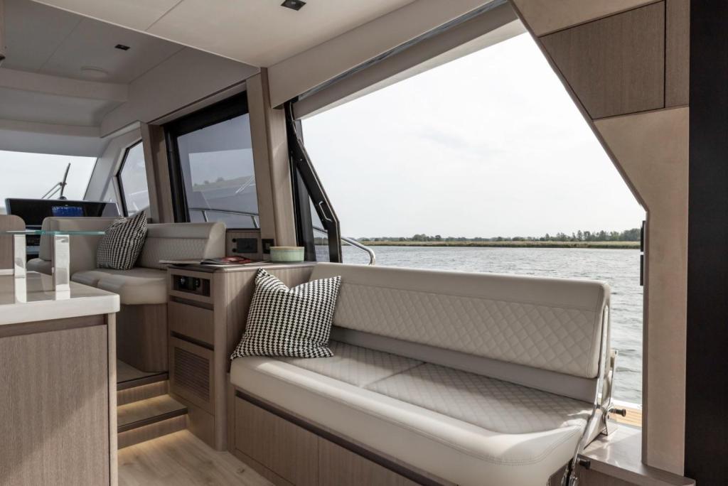 Galeon 500 Fly