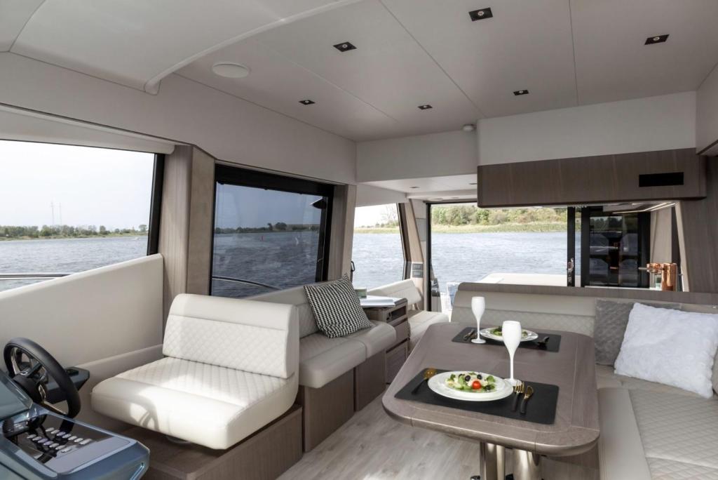 Galeon 500 Fly