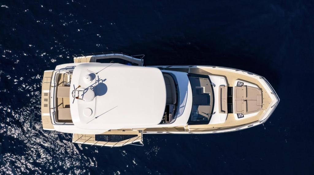 Galeon 560 Fly