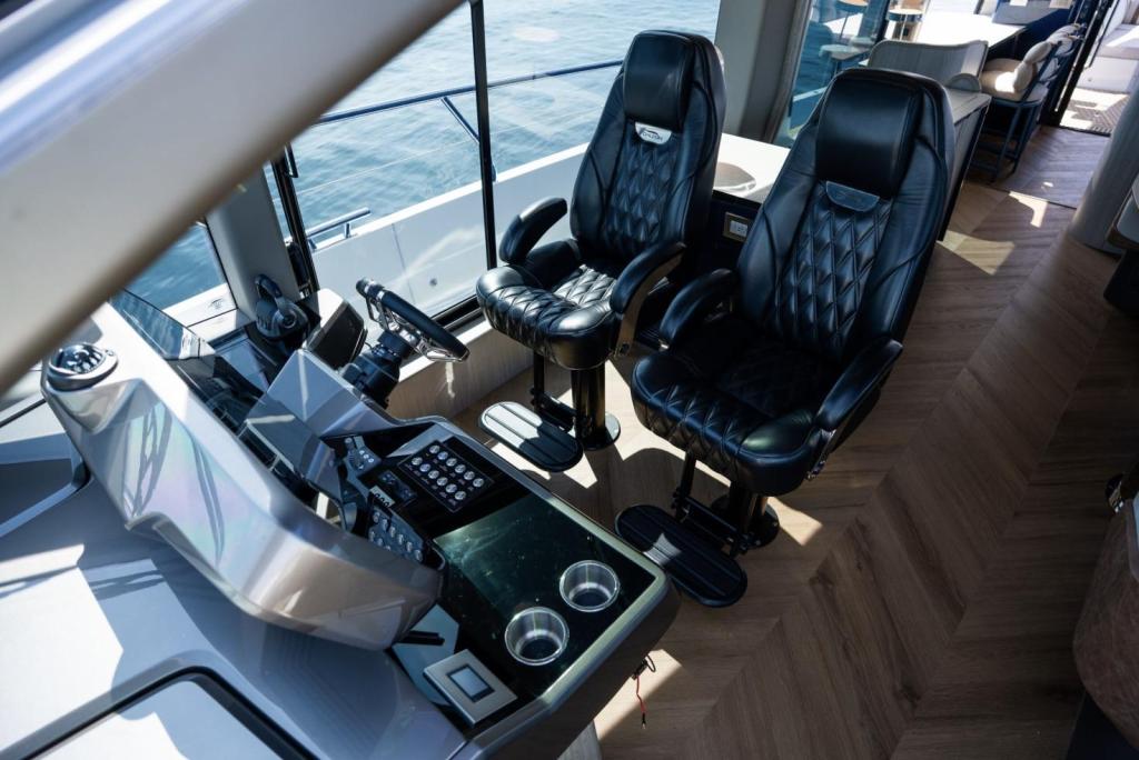 Galeon 640 Fly