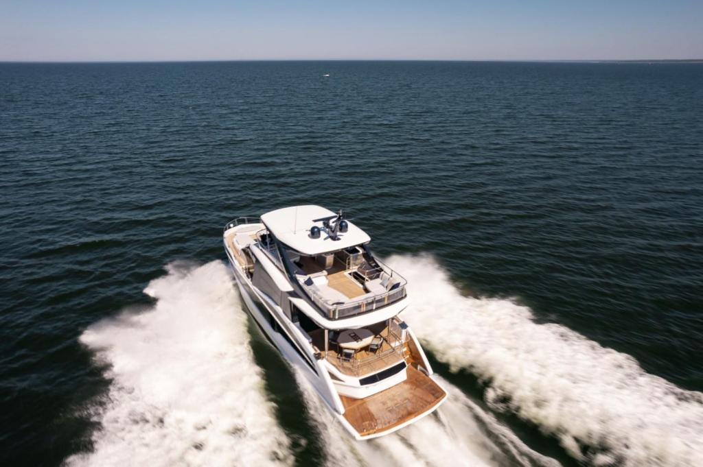 Galeon 620 Fly