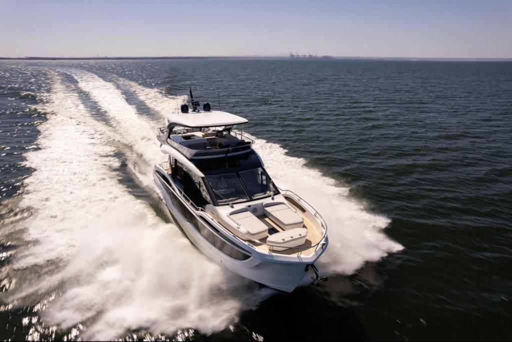 Galeon 620 Fly
