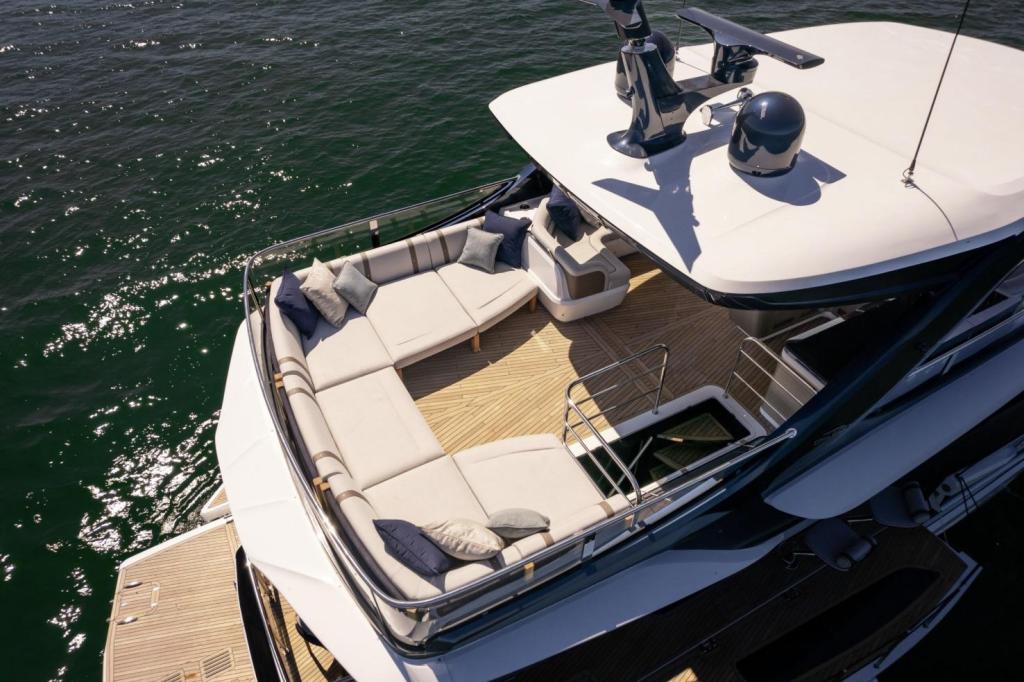 Galeon 620 Fly