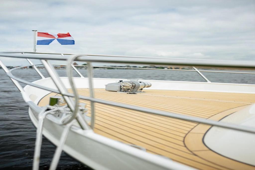 Pikmeerkruiser 44&rsquo; Long Roof