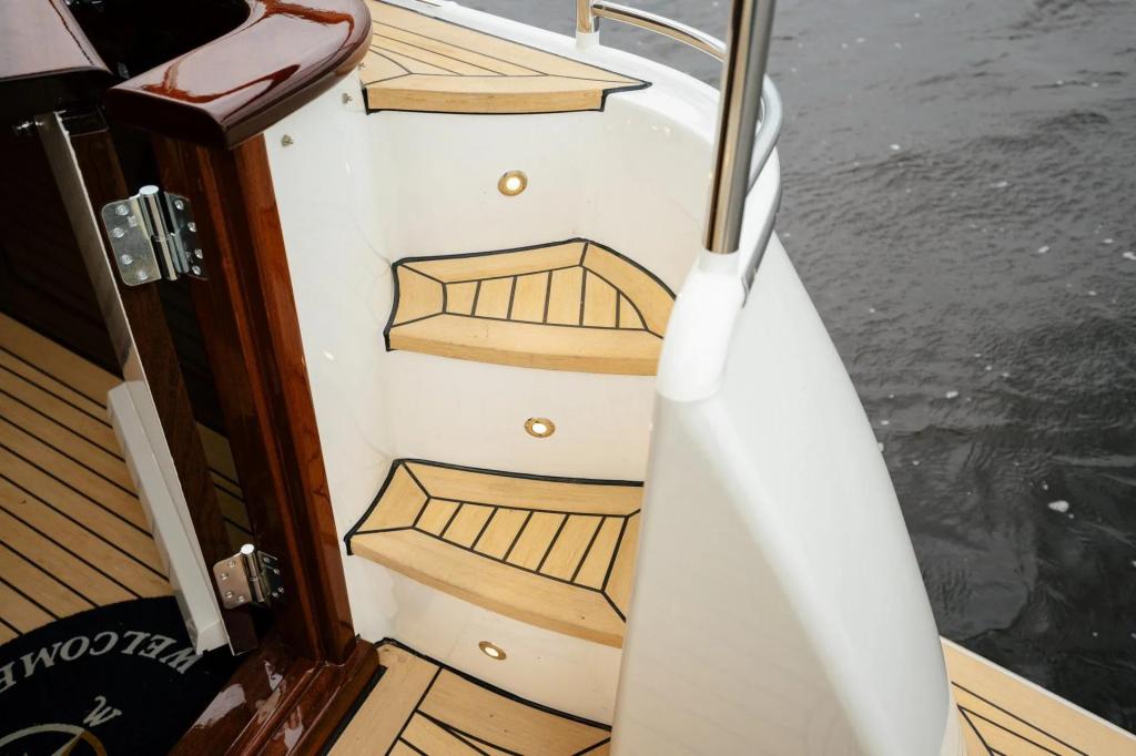 Pikmeerkruiser 44&rsquo; Long Roof