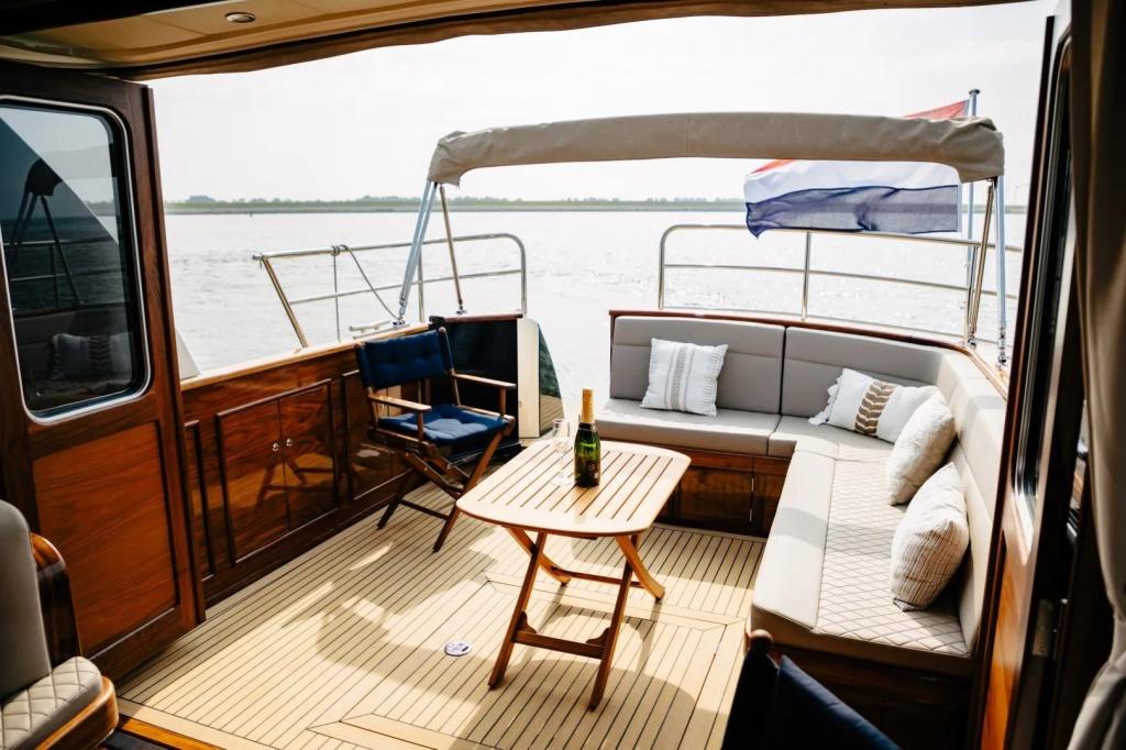 Pikmeerkruiser 44&rsquo; Open Cockpit