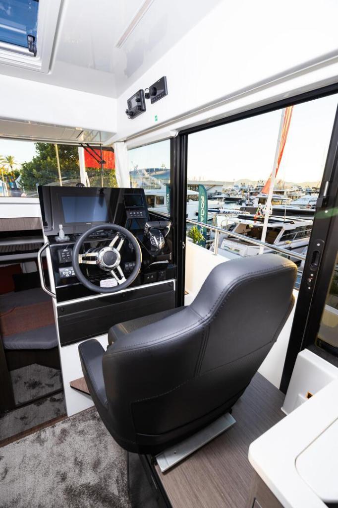 Jeanneau Merry Fisher 895 Sport