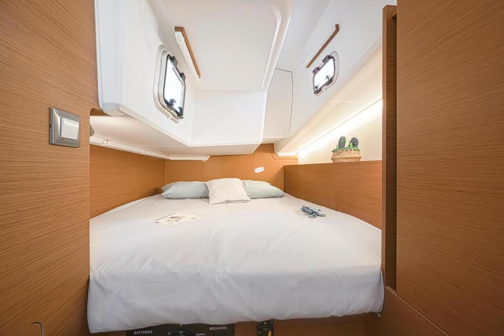 Jeanneau Sun Odyssey 380
