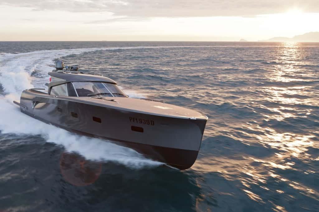 Maxi Dolphin MD51 Power