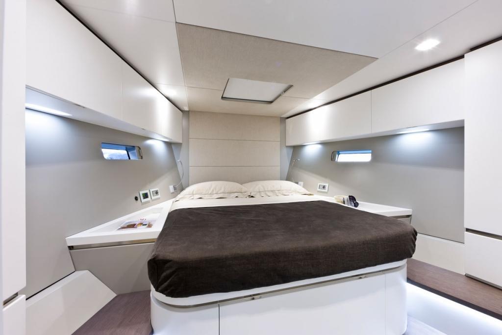 Maxi Dolphin MD51 Power