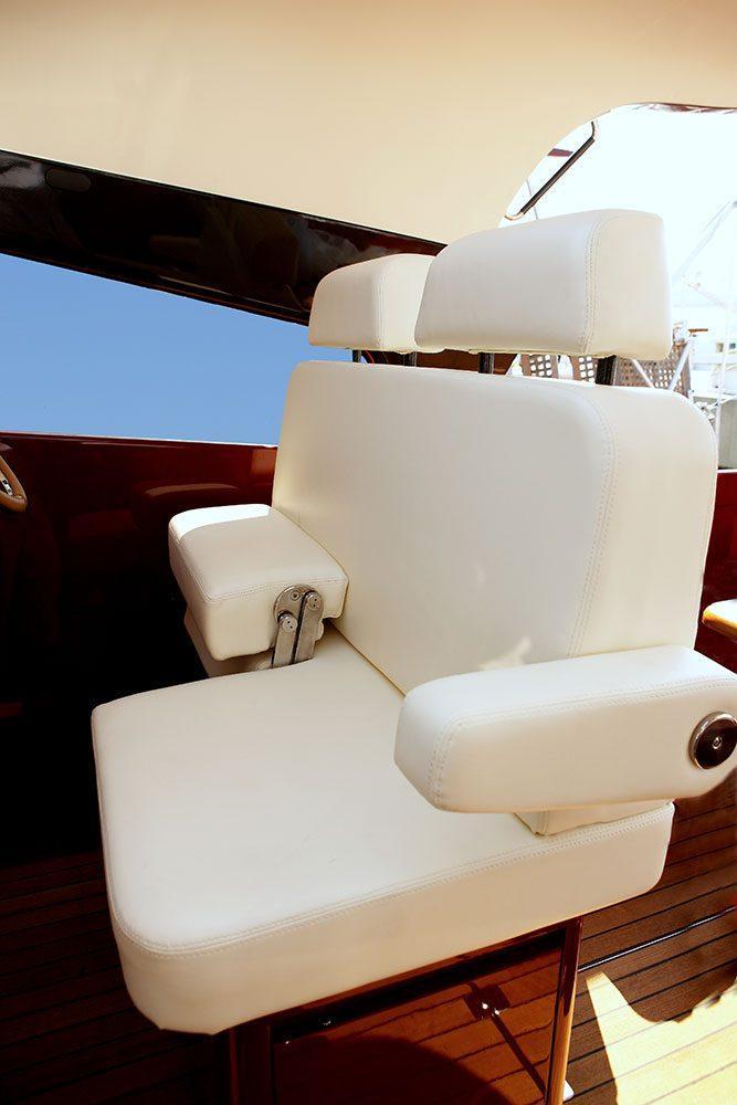Maxi Dolphin MD51 Power