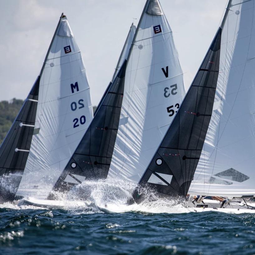 Melges E Scow