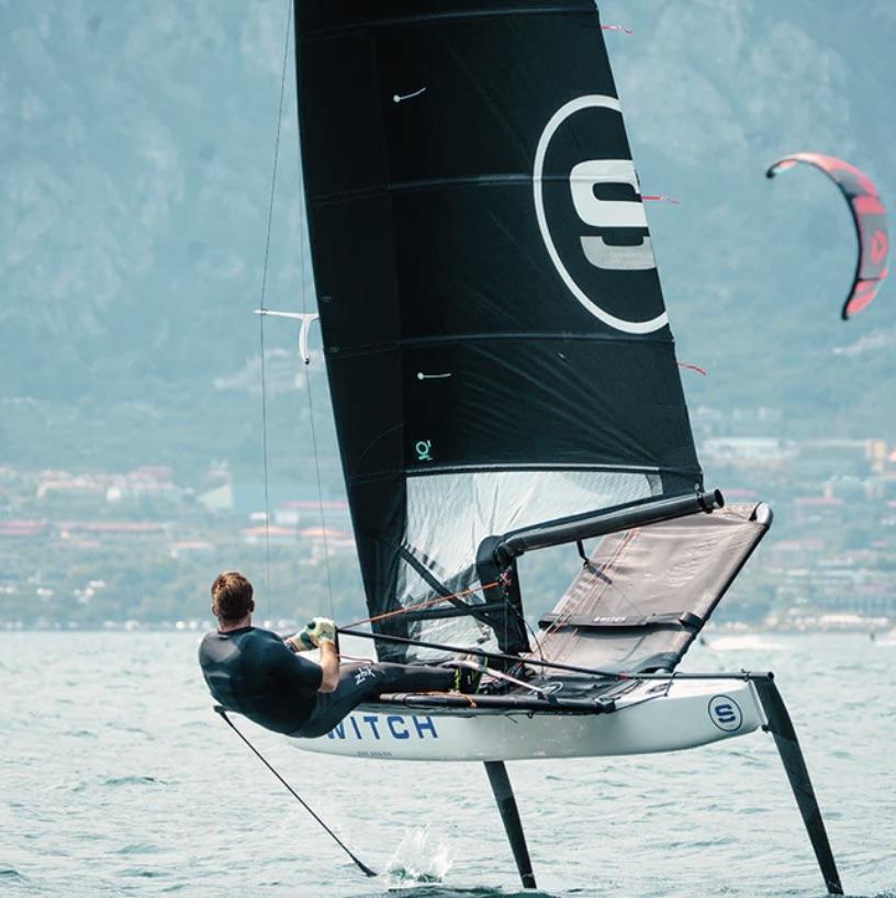 Melges Switch